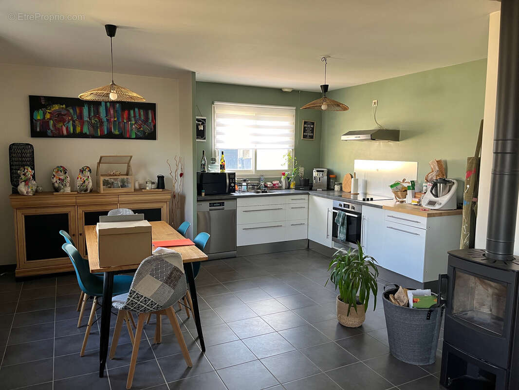 Maison à VILLEMOUSTAUSSOU