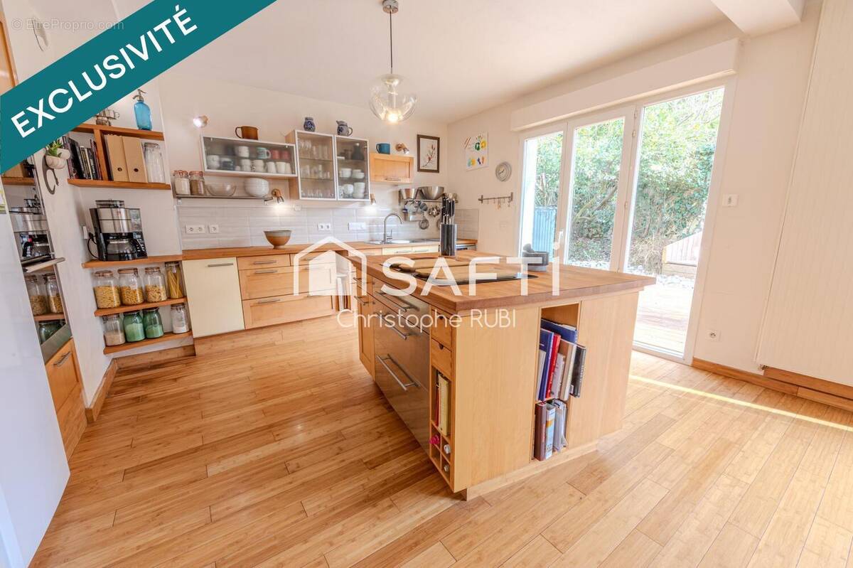 Photo 1 - Maison à SAINT-EGREVE