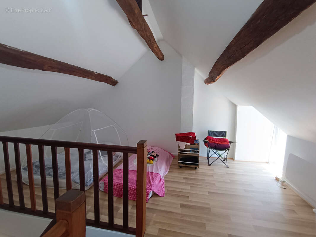 Maison à SANCERGUES