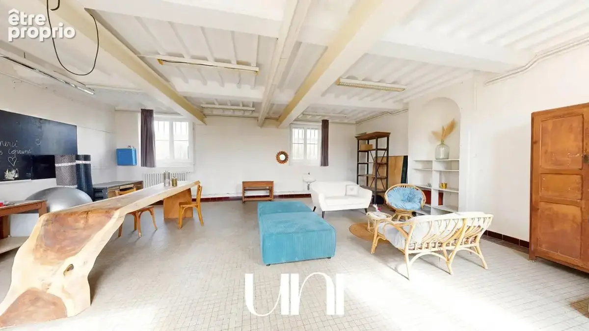 Maison 5 pièces de 210 m2 avec 951 m2 de terrain - ELLON - photo 12