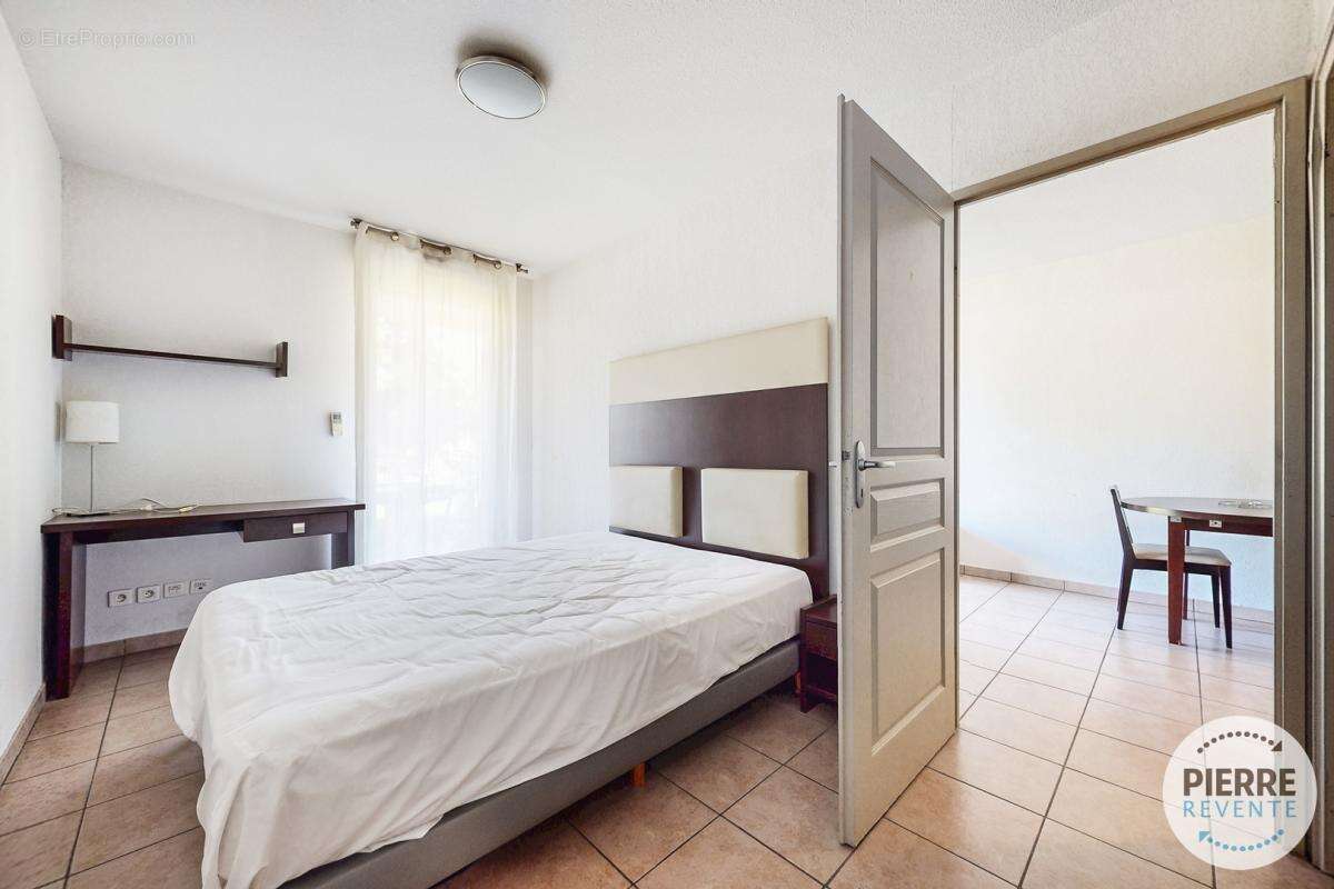 Appartement à SIX-FOURS-LES-PLAGES