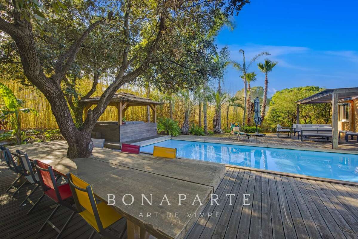 Villa 7 pièces avec piscine - Fréjus - photo 2