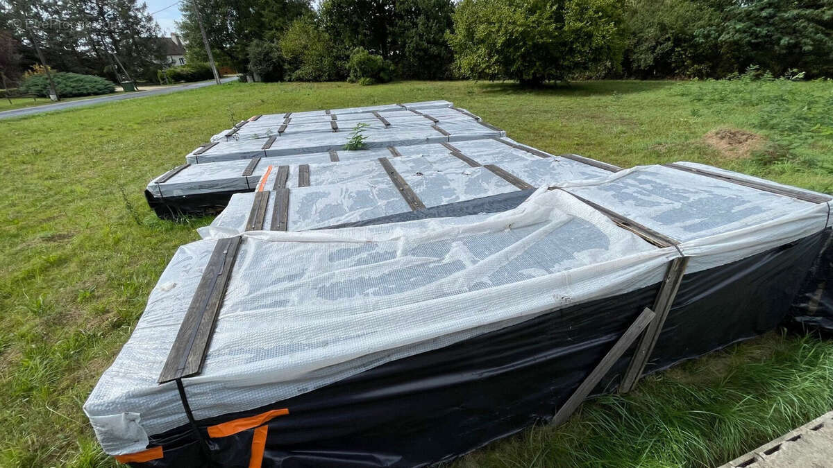 Terrain à MILLANCAY