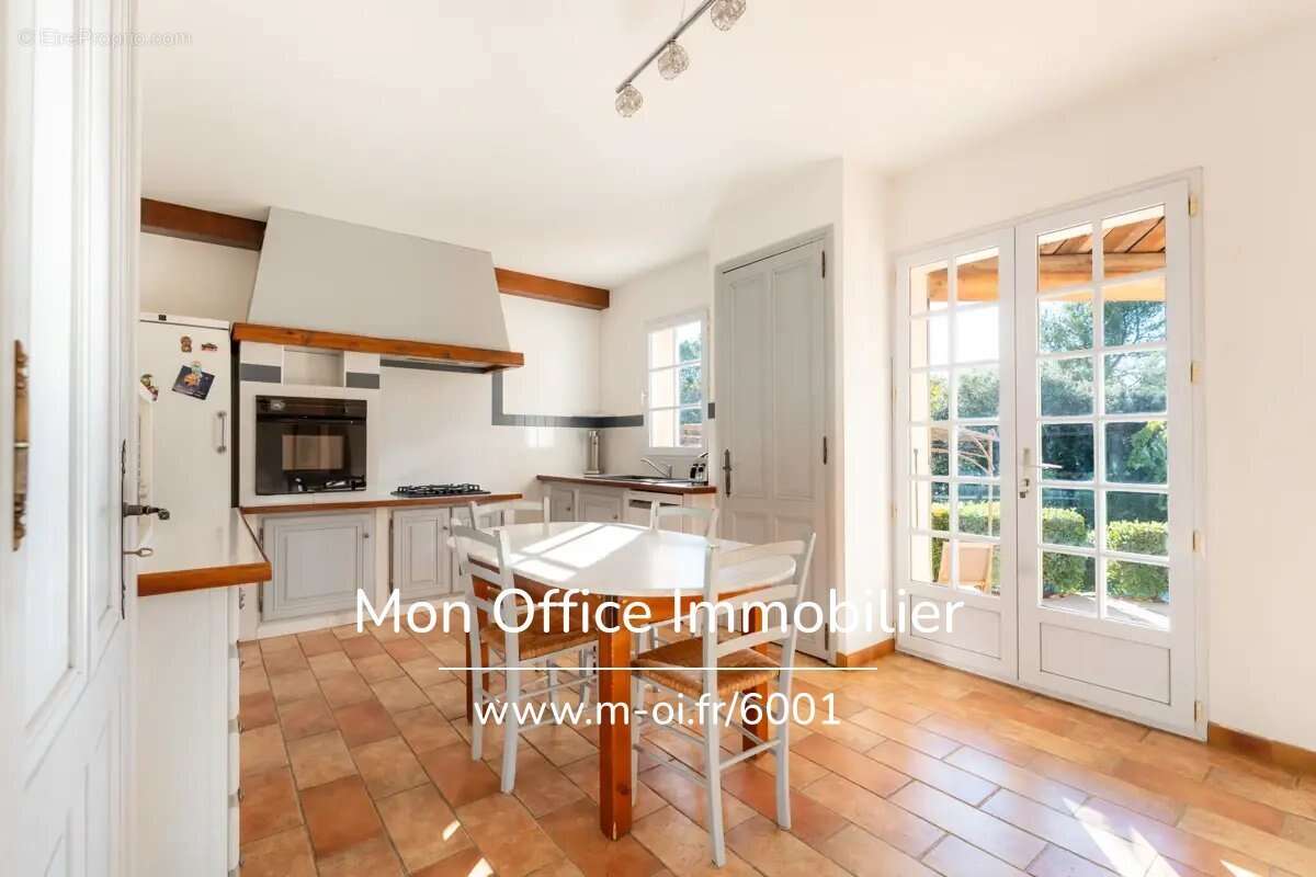 Maison à SAINT-MARC-JAUMEGARDE