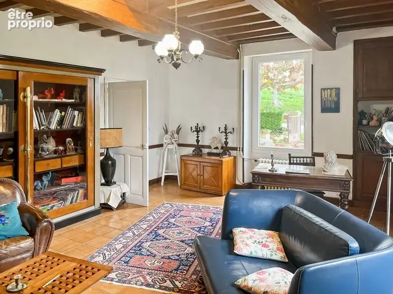 En campagne, sur le canton de LECTOURE, maison ancienne rénovée sur 230 m² habitables, terrain autour et dépendances - photo 9