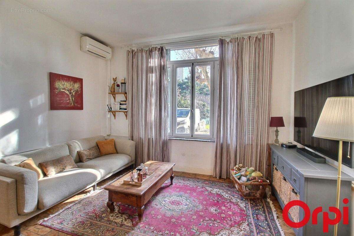 Appartement T4  Rez de Jardin - Garage - 13011 Marseille - photo 4