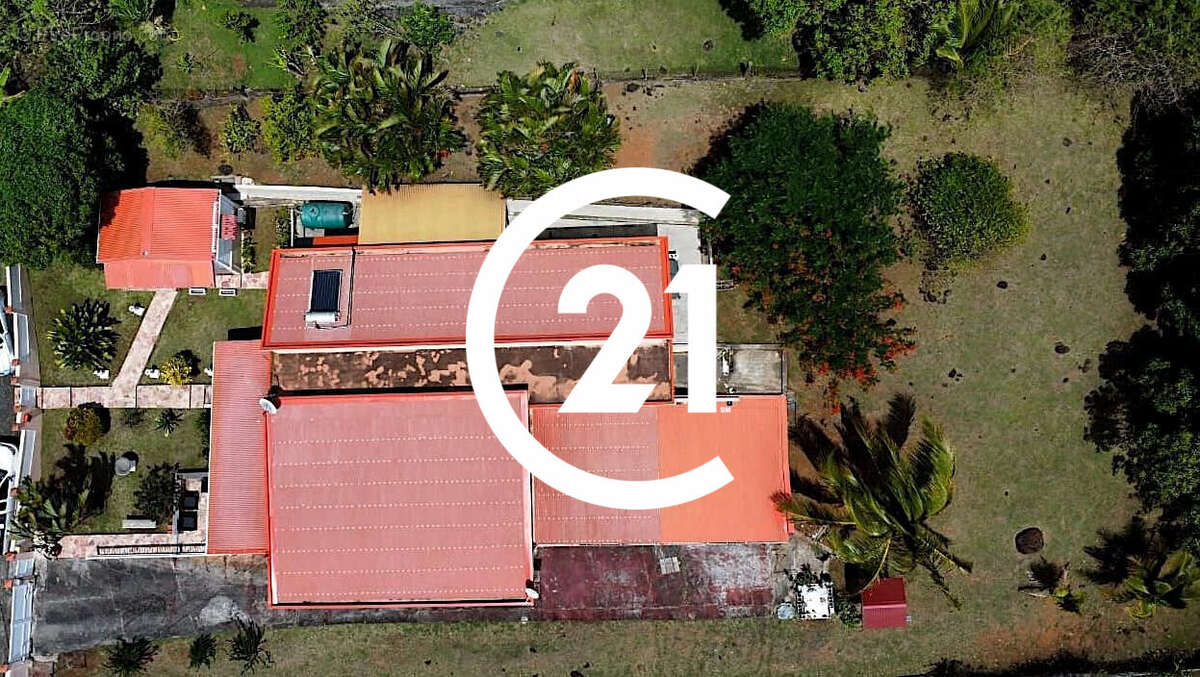 Maison 225 m² à Ducos  - photo 9