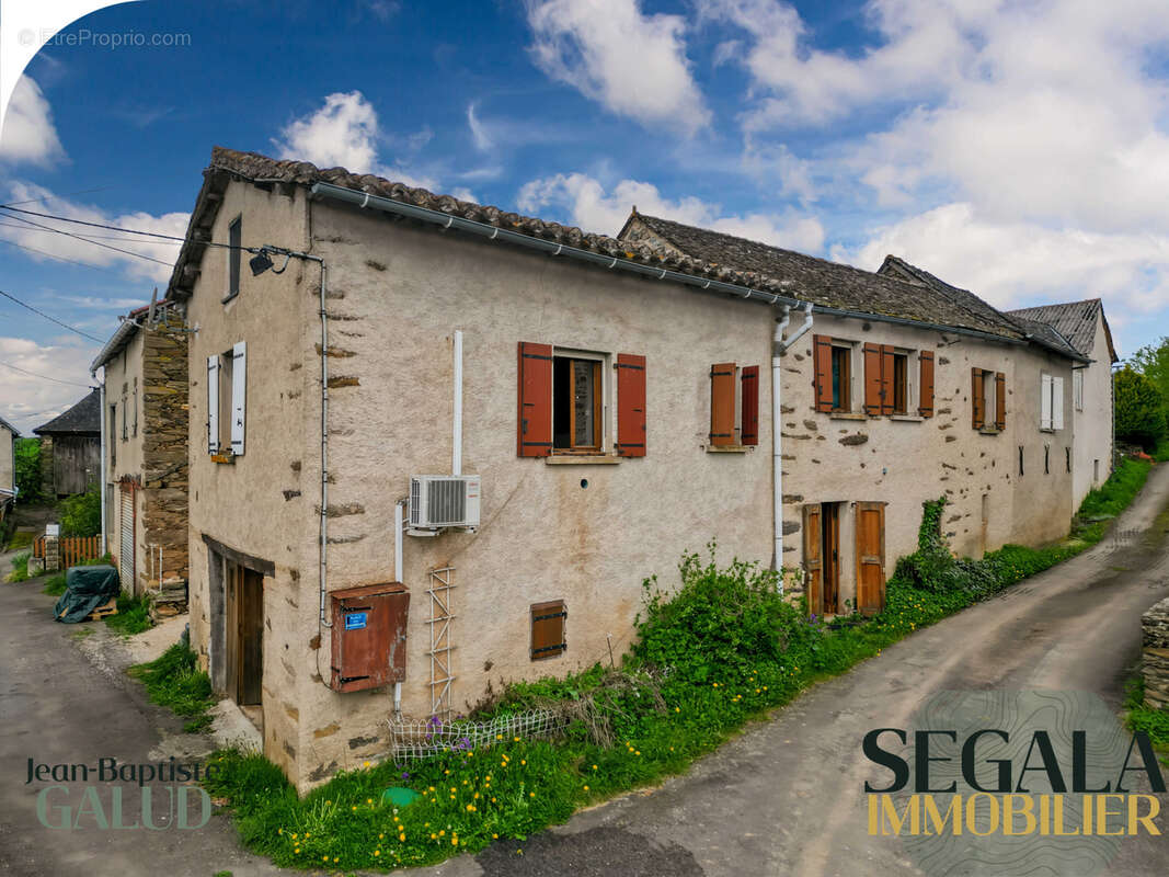 MONTIRAT - Maison de village - photo 2