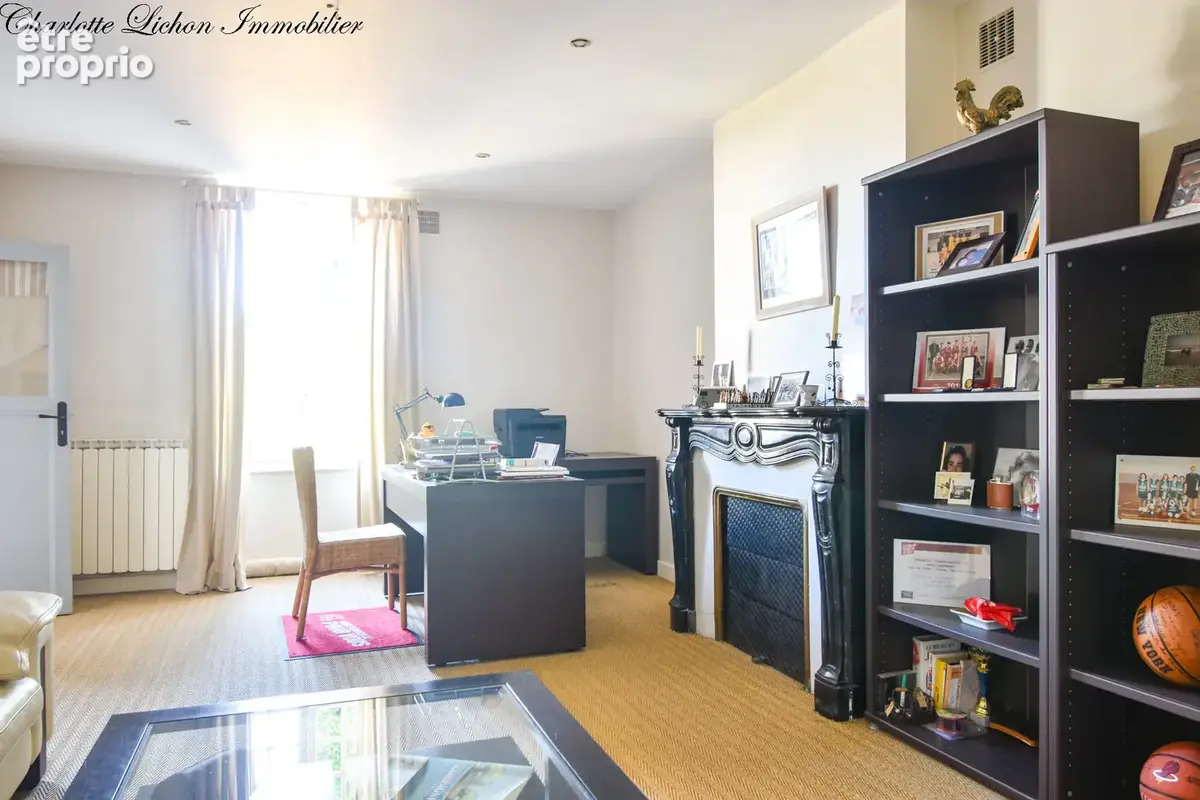 Maison 270 m2 - 5 chambres - double garage - photo 43