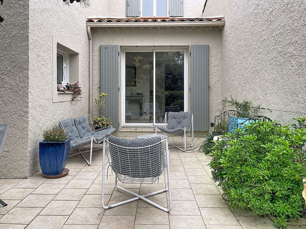 Maison à PIERREVERT