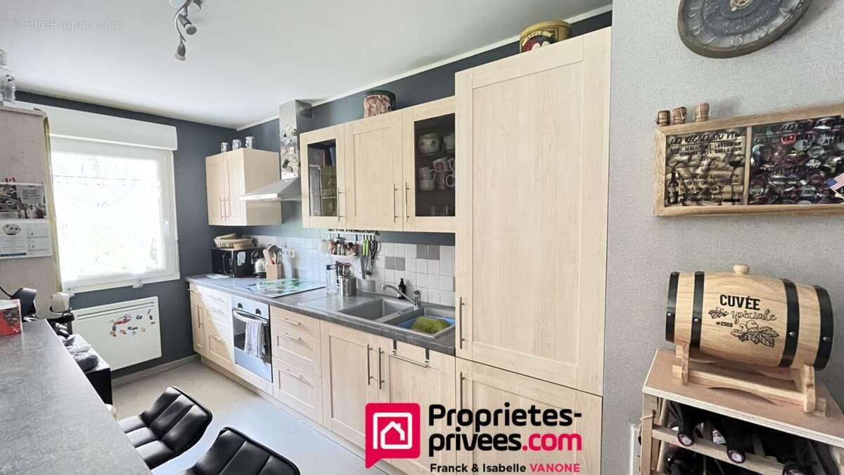 Appartement lumineux - 73m² - avec jardin privatif et stationnement ? Esprit maison - photo 7