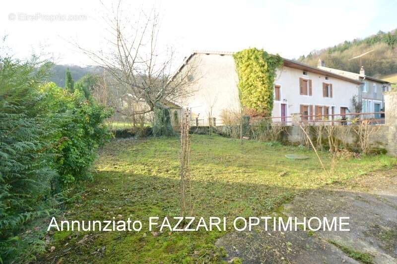 Maison à MONT-DEVANT-SASSEY