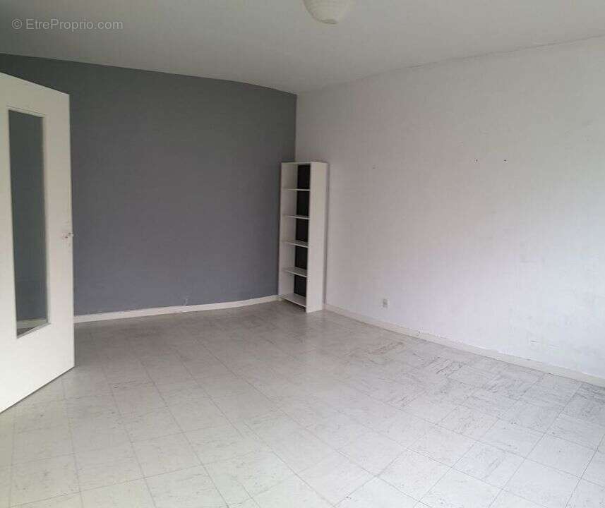 Appartement à HEROUVILLE-SAINT-CLAIR