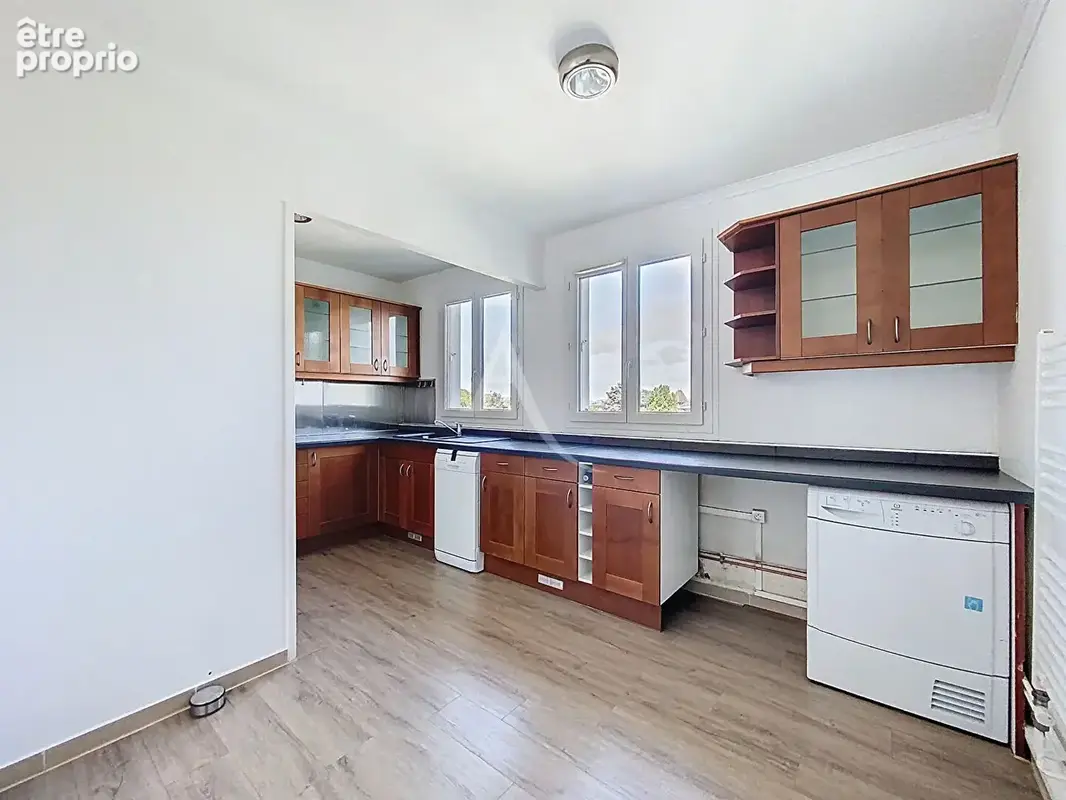 Appartement 4 pièces de 81.56 m² - Saint-Germain-en-Laye - photo 5