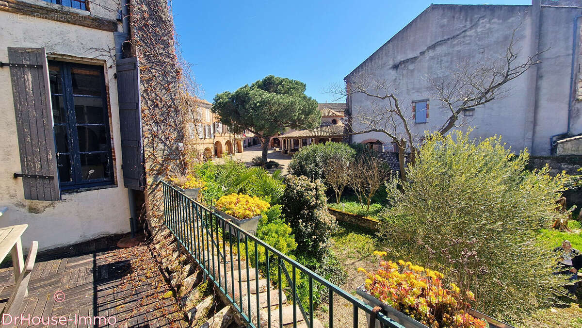 Maison à AUVILLAR