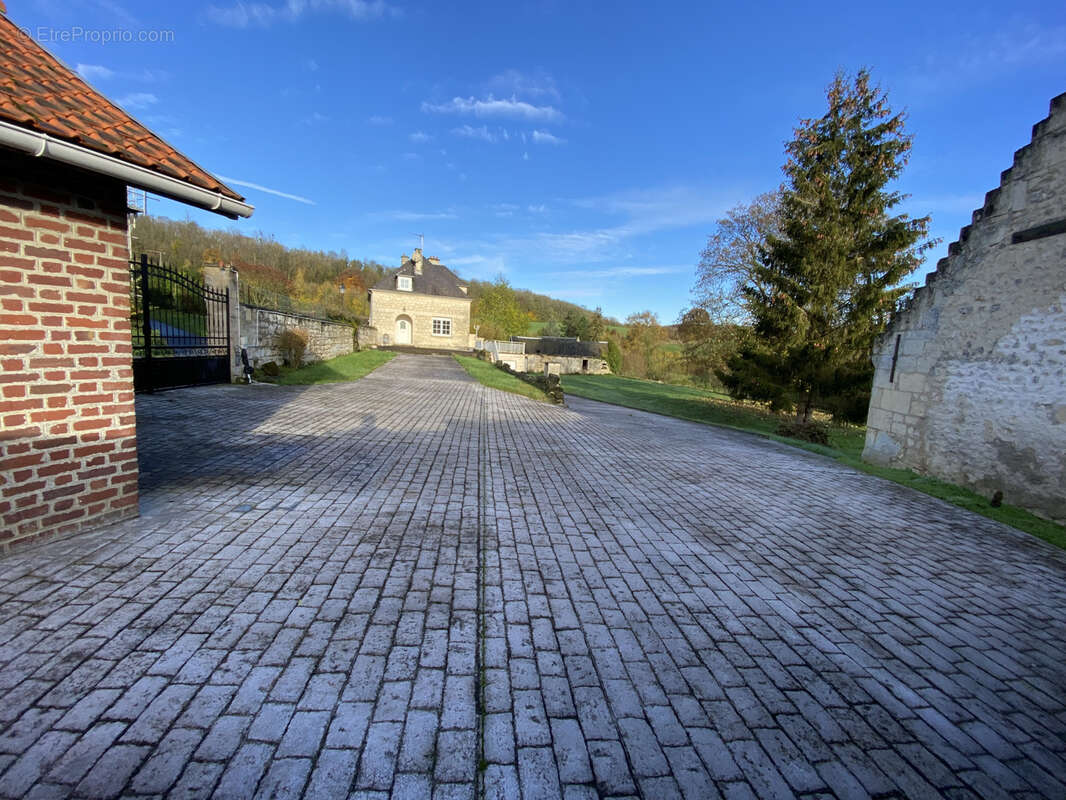 Maison à BERNY-RIVIERE