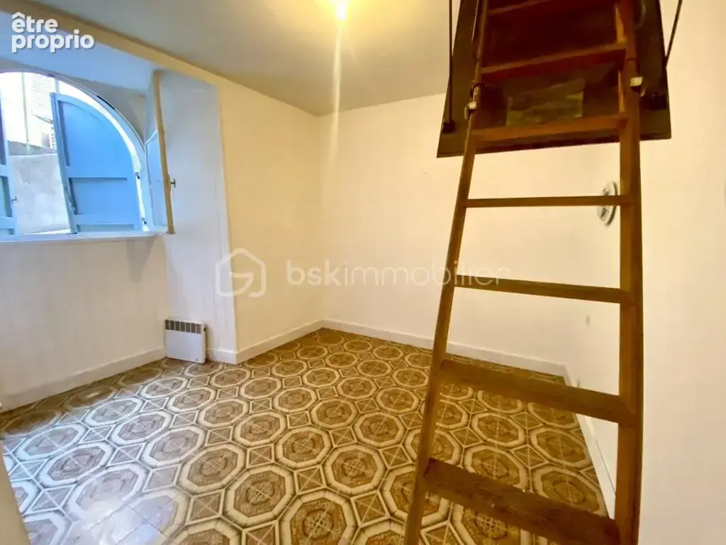 Cannes - Au pied du Suquet , à deux pas du Vieux-Port 3 pièces 62m2 terrasse - photo 6
