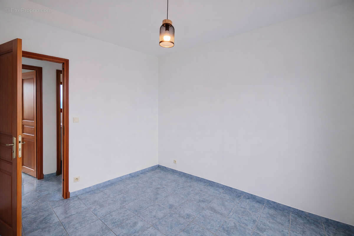 Maison à MONETAY-SUR-ALLIER