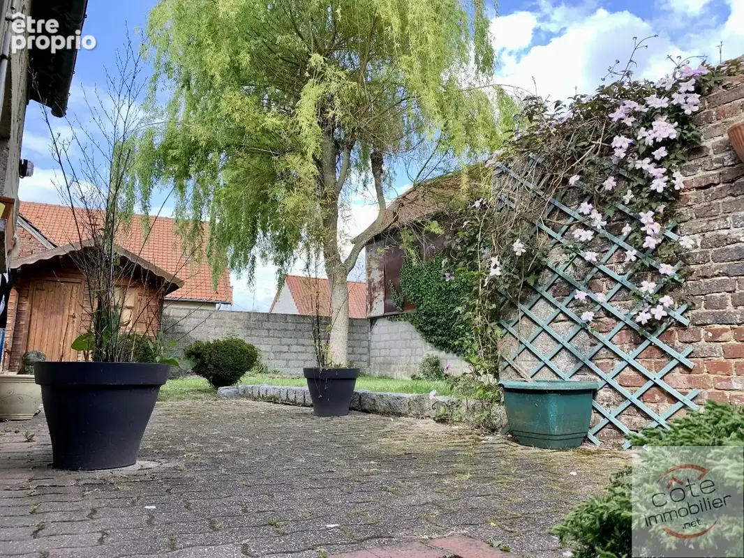 Maison 3 chambres avec jardin et dépendances - photo 10
