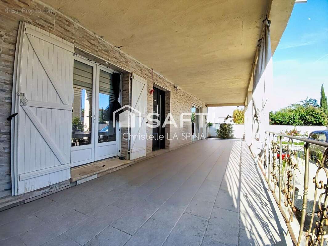 Photo 3 - Maison à ARLES
