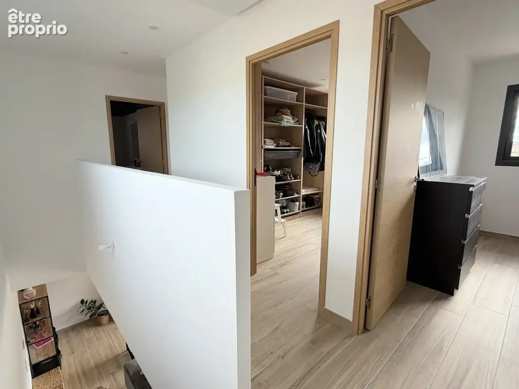 Villa contemporaine sur un très beau terrain avec piscine et puits - photo 6
