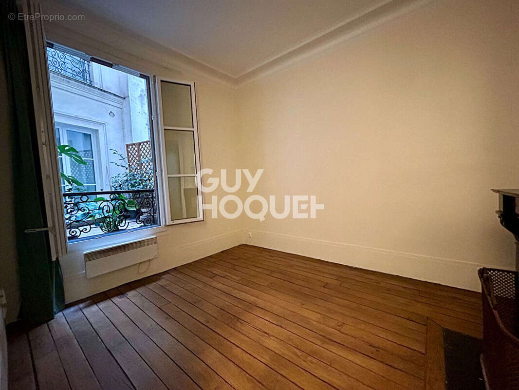 Appartement à PARIS-5E