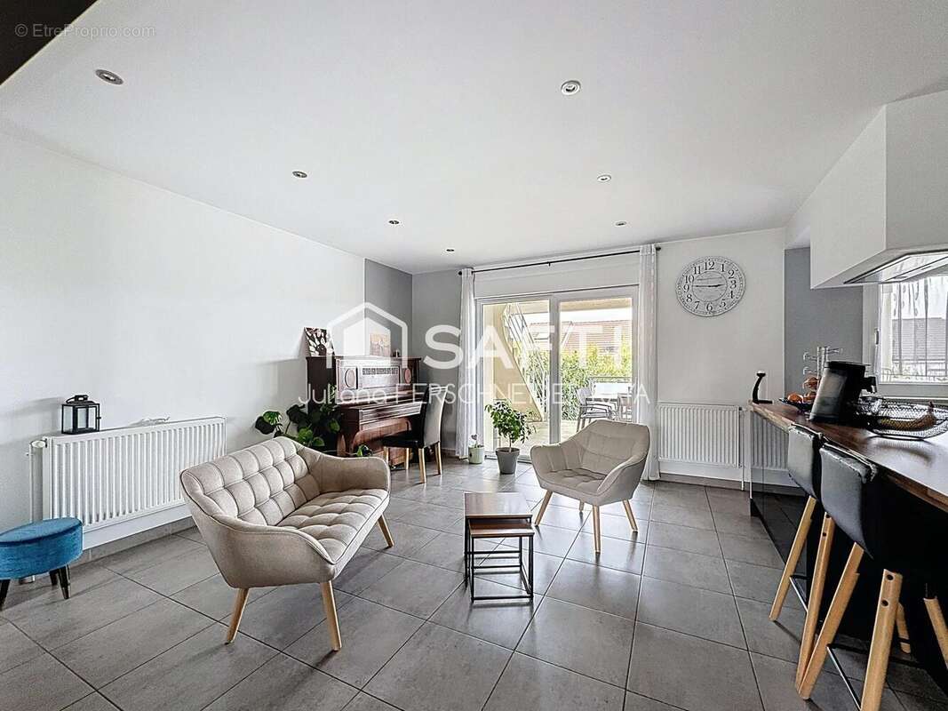 Photo 2 - Appartement à AMNEVILLE
