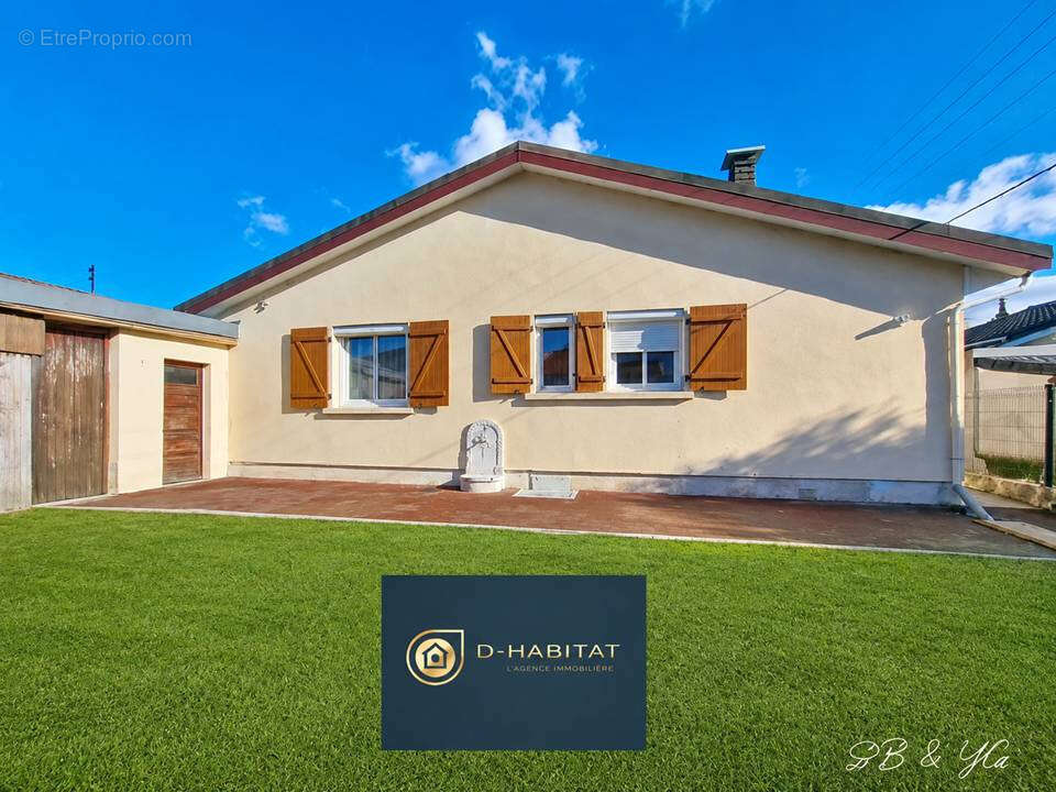 Maison à ECHIROLLES