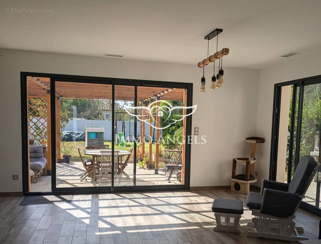 Salon - Maison à AGDE