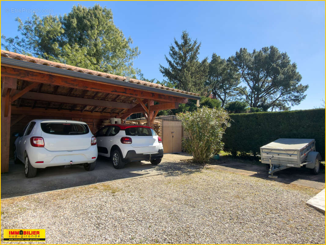 Maison à CERONS
