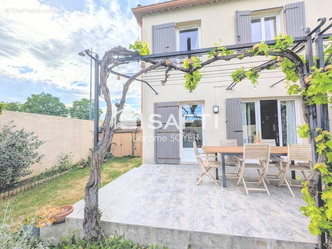 Photo 1 - Maison à PLAN-D'ORGON