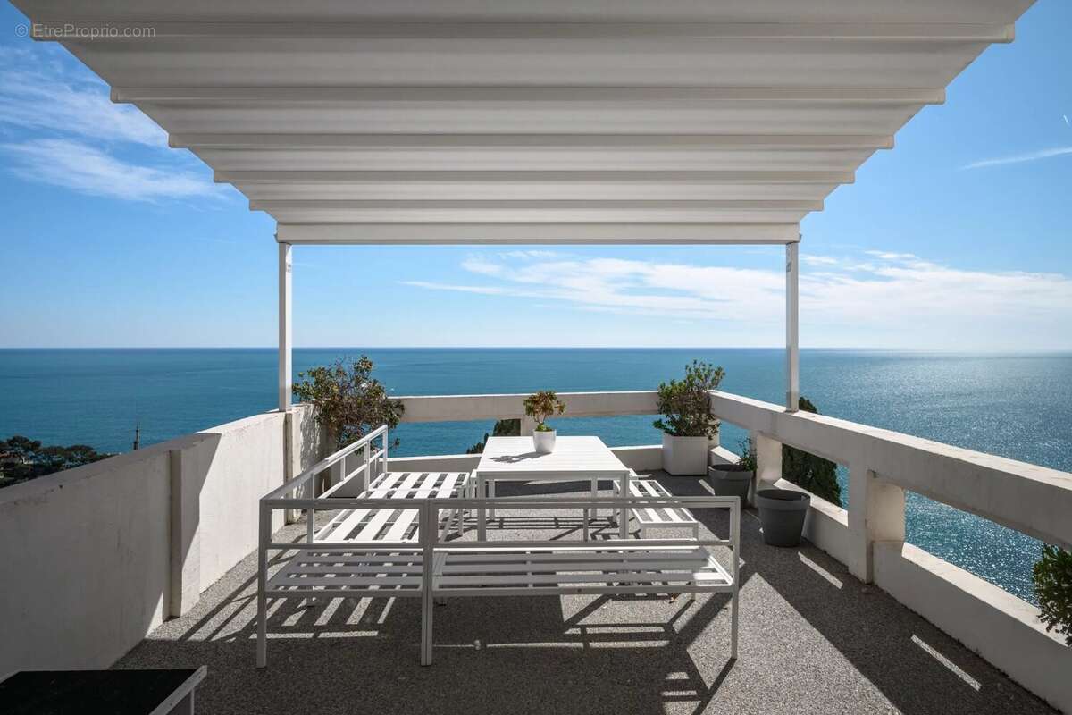 Appartement à CAP-D'AIL