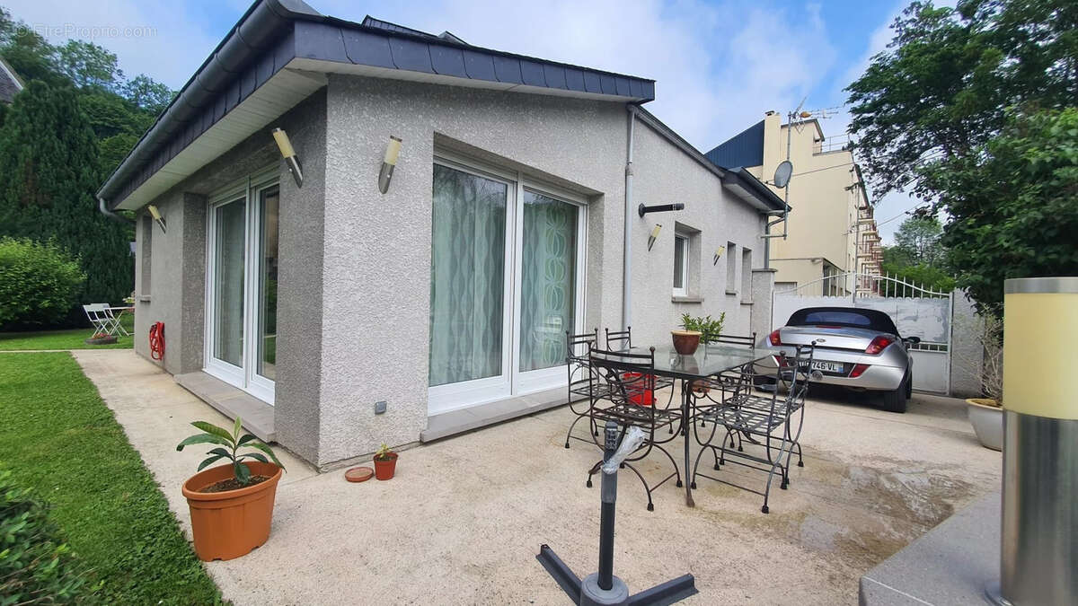 Maison à LONGUYON