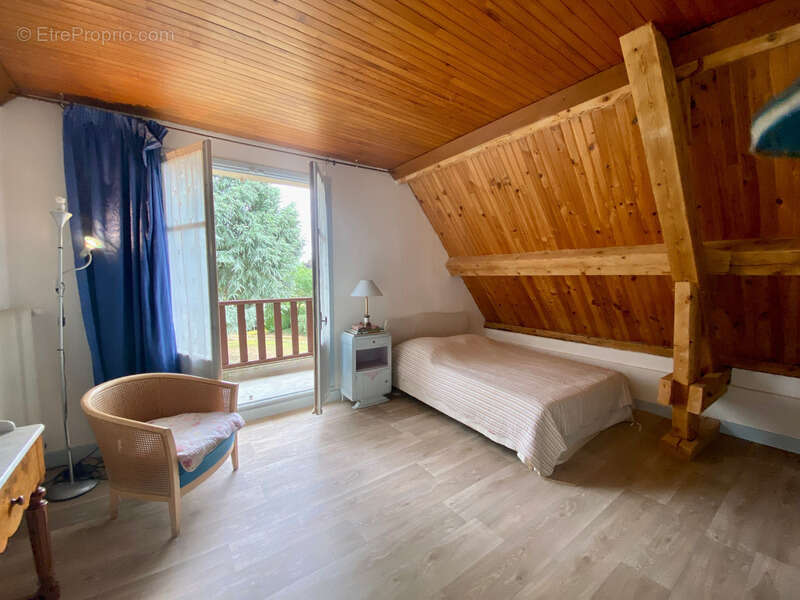 Maison à DRACY-LE-FORT