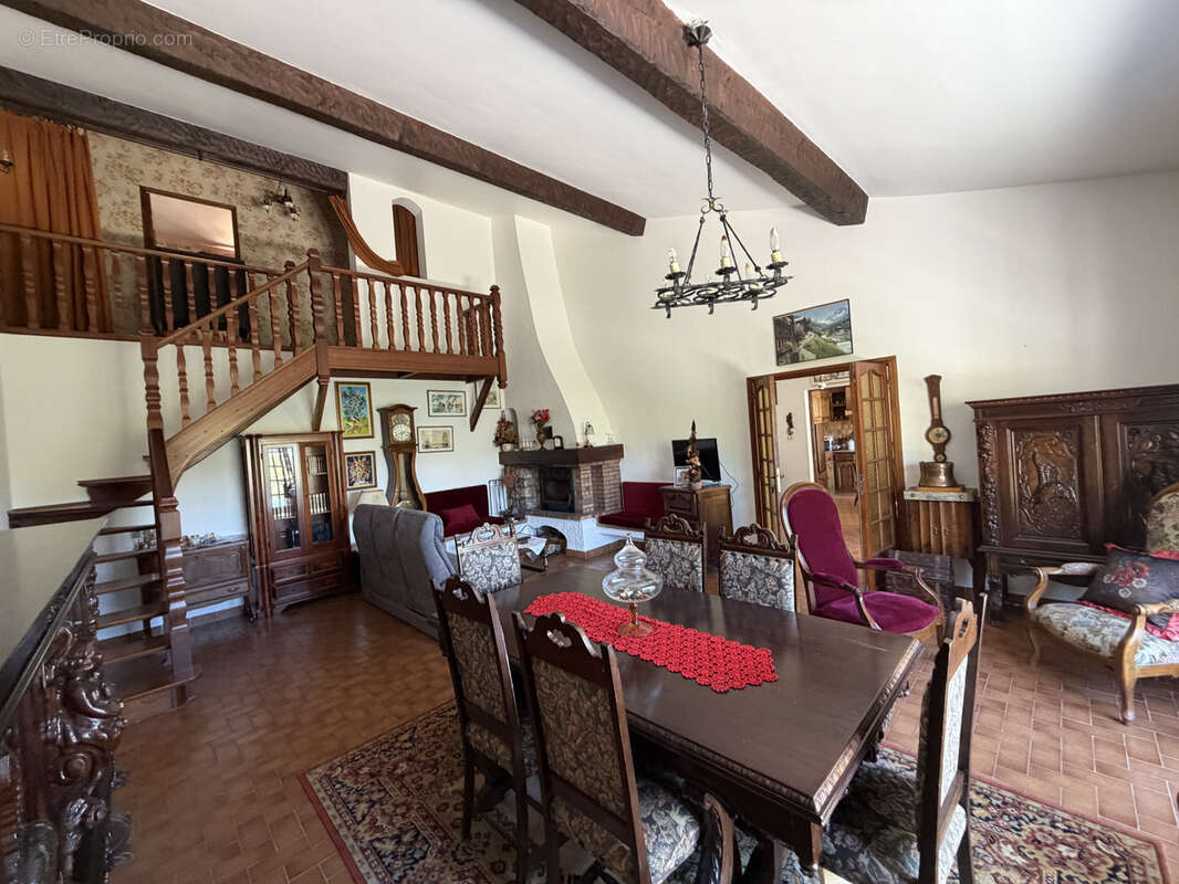 Maison à TRANS-EN-PROVENCE