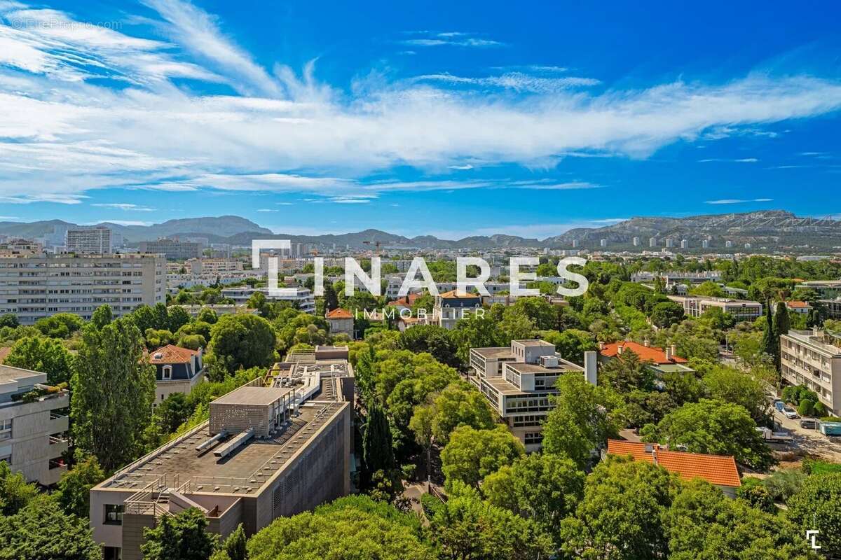 Appartement à MARSEILLE-8E