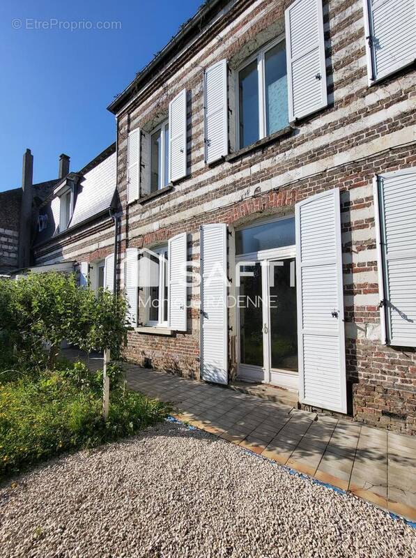 Photo 1 - Maison à DOULLENS