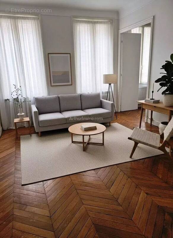 Appartement à PARIS-5E