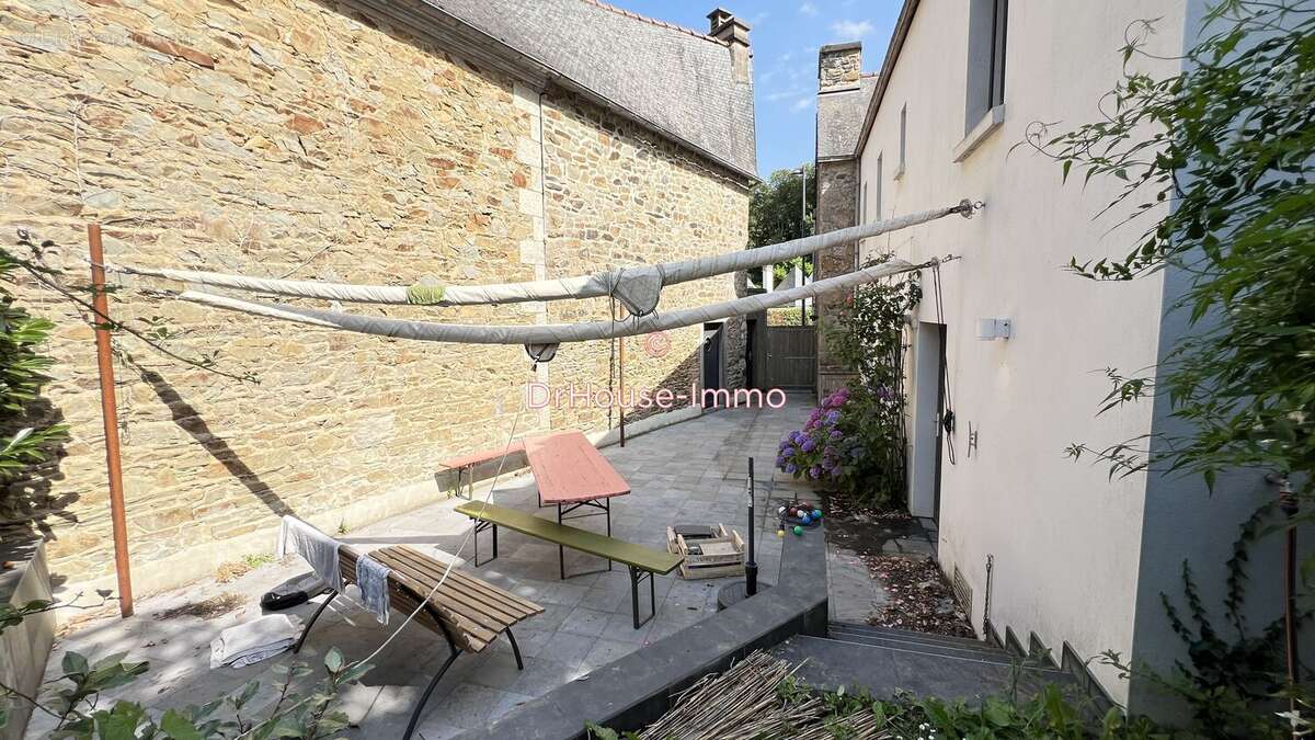 Commerce 232 m² à Lezardrieux  - photo 13