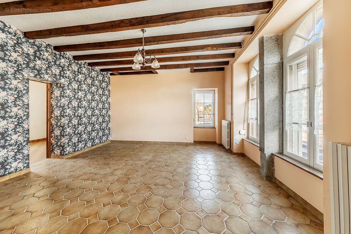 Maison à CUGUEN