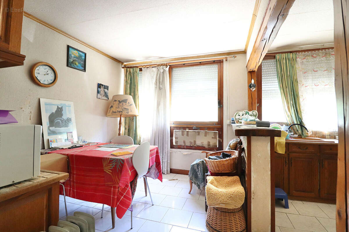 Appartement à VILLENEUVE-SAINT-GEORGES