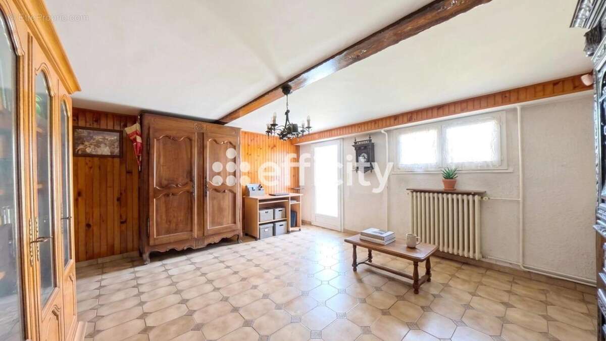 Maison 113 m² à Verrieres-Le-Buisson  - photo 9
