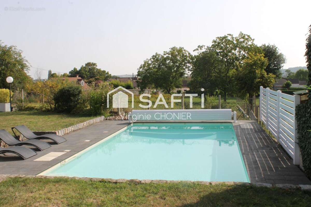 Photo 9 - Maison à SAINT-REMY-EN-ROLLAT