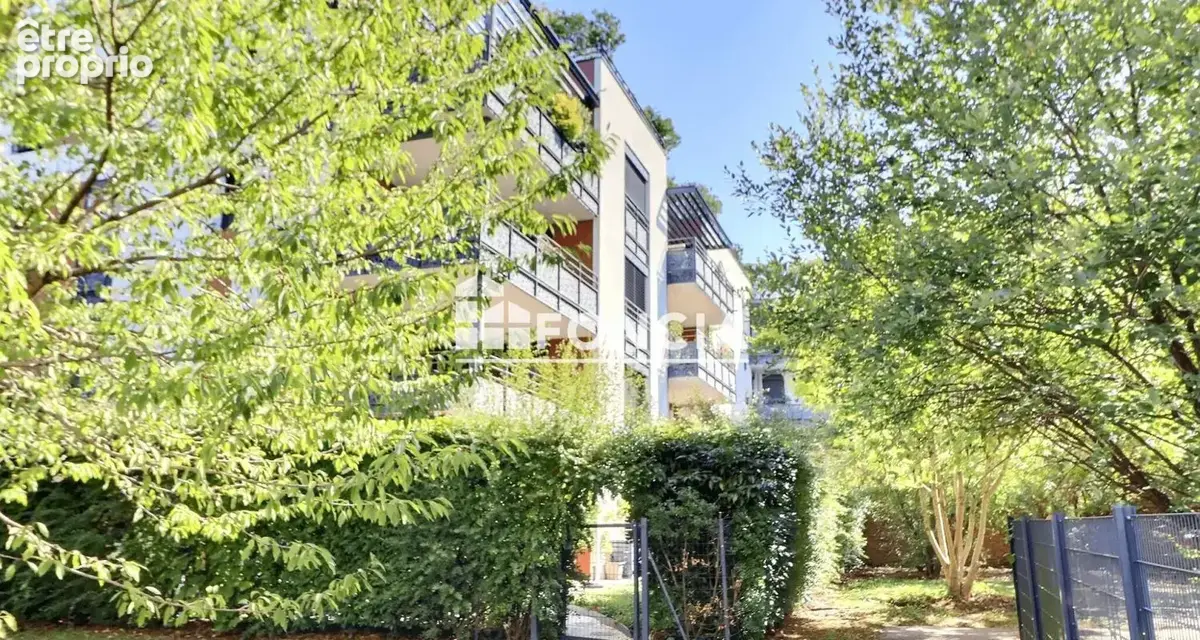 T2 avec terrasse et garage rue des noyers - photo 2