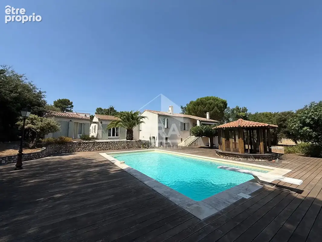 Maison à SAINT-MAXIMIN-LA-SAINTE-BAUME