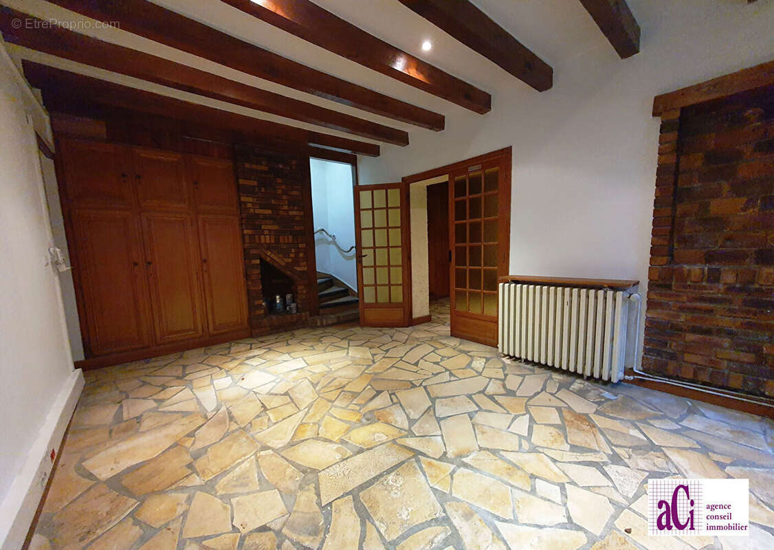 Maison à L&#039;HAY-LES-ROSES