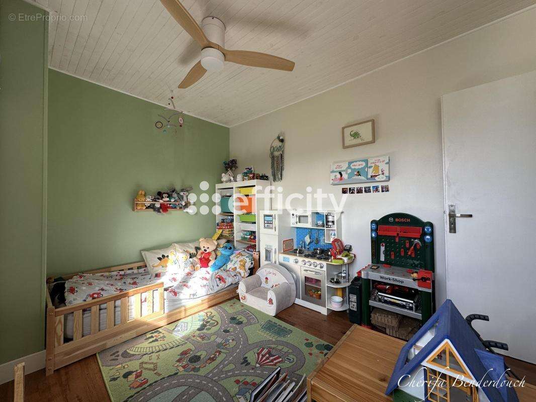 Appartement à TRESSES