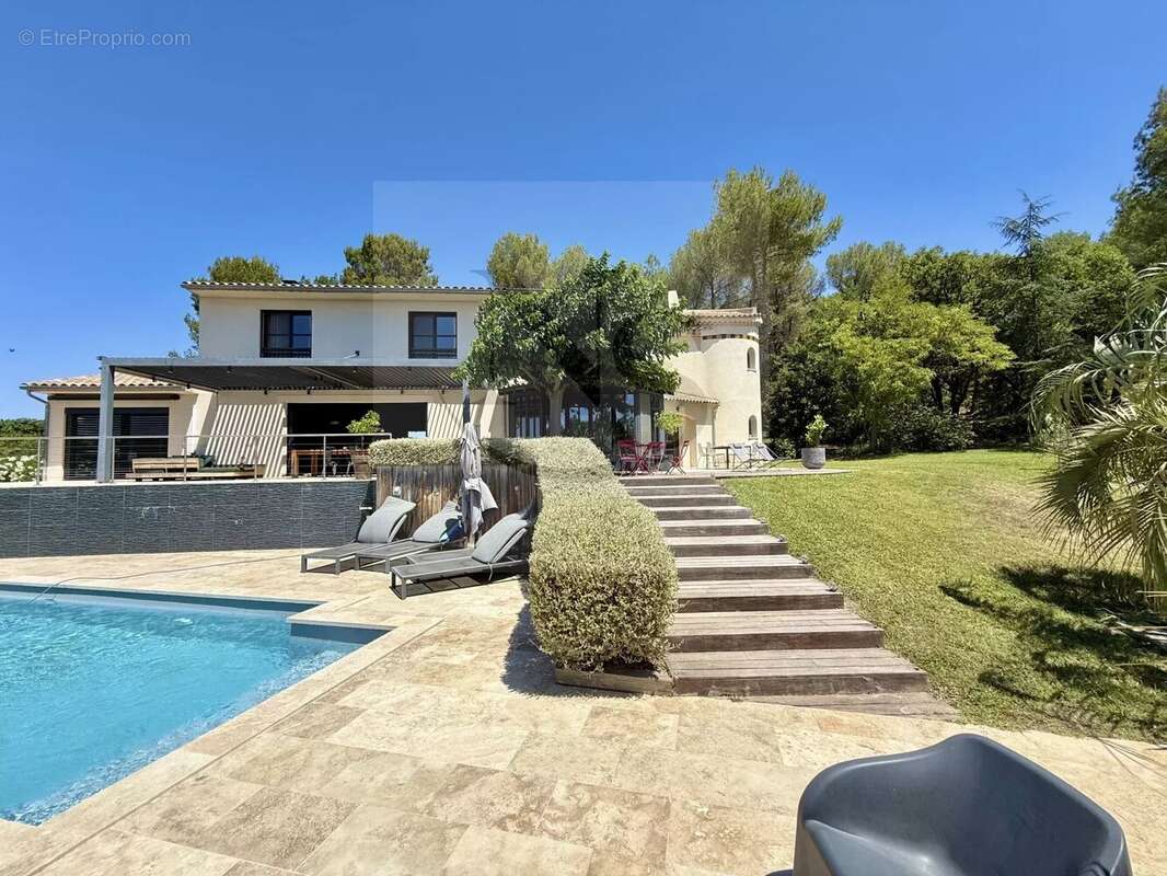 Maison à AIX-EN-PROVENCE