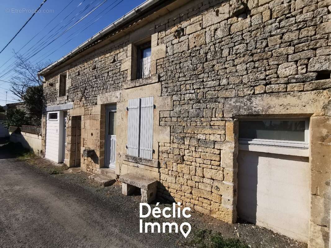Maison à BENET