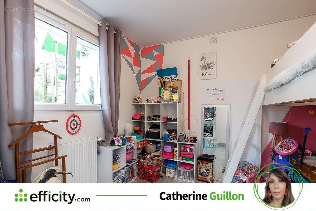 Maison à FONTAINE-LE-COMTE